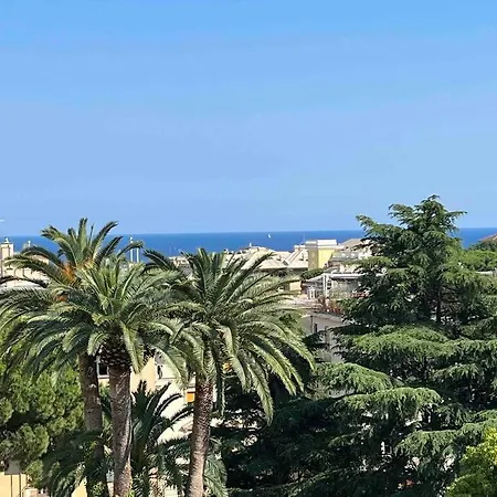 아파트 Restored Property Near Boccadasse 제노바
