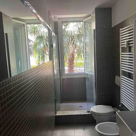 Restored Property Near Boccadasse 아파트 *